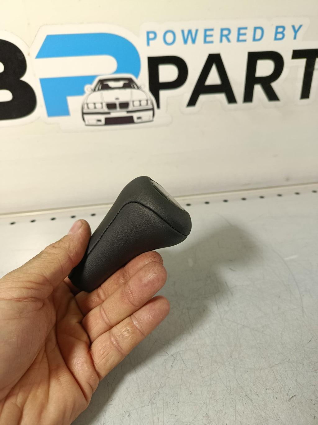 BMW Gearshift Knob, Leather 6-Speed 25117523817