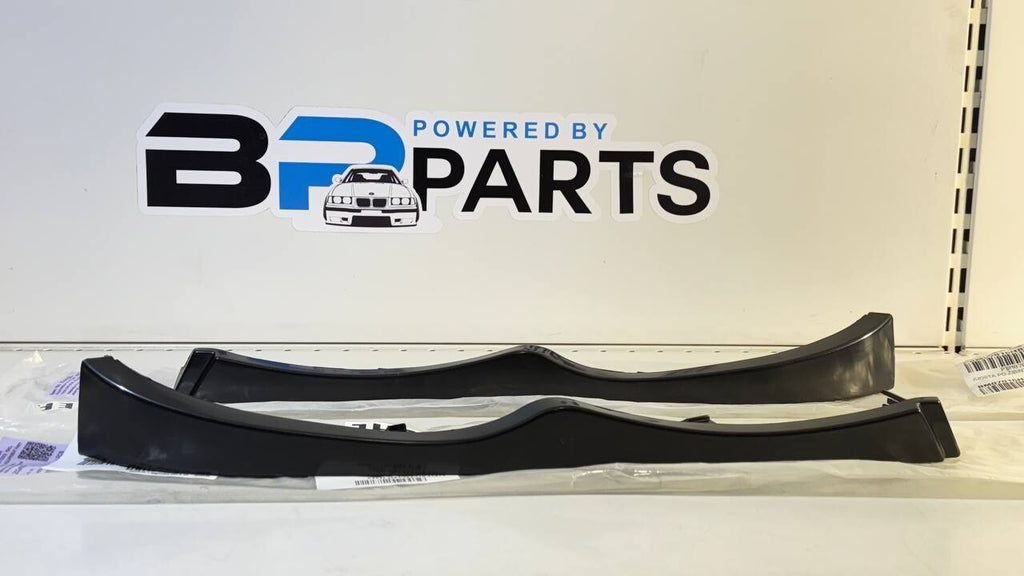 BMW E46 Headlight Trim Set Left+Right 51130030407 51130030406