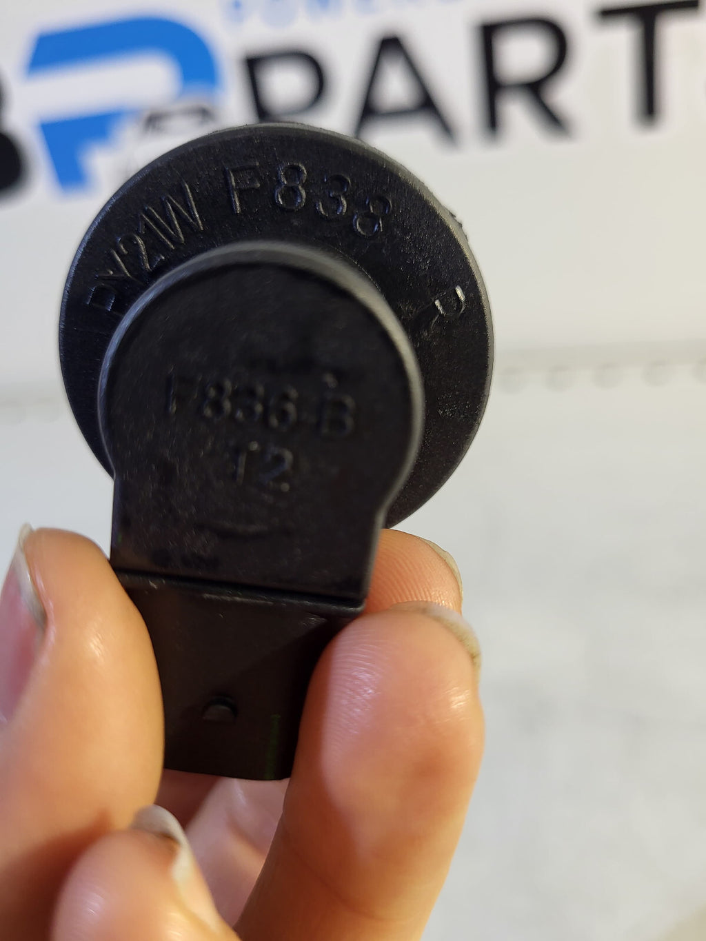 BMW E46 Face Lift Right turn indicat.lamp bulb socket 63136943122