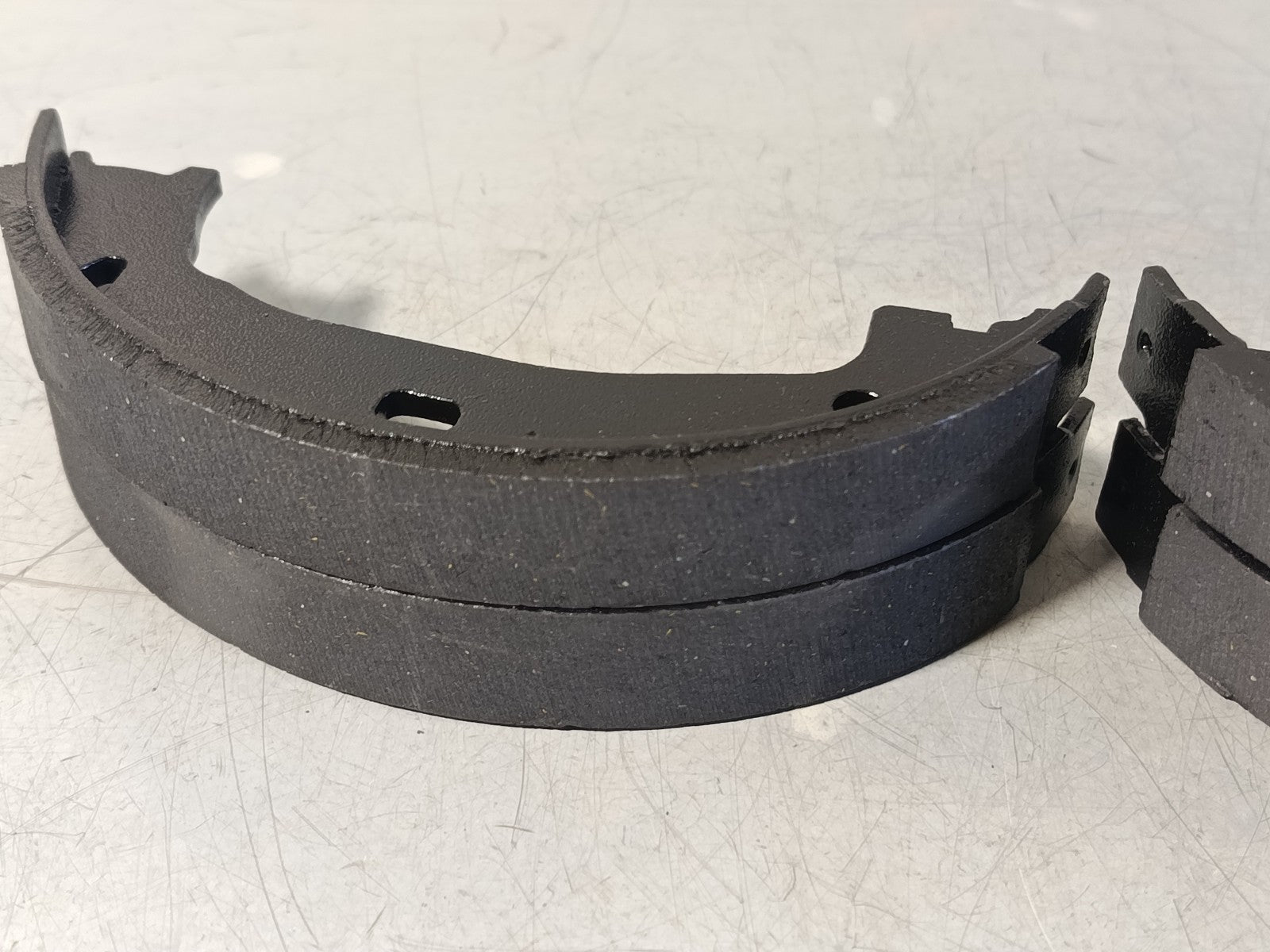 BMW E92 325i Repair kit brake shoe 34416761291 BOSCH 0 986 487 608