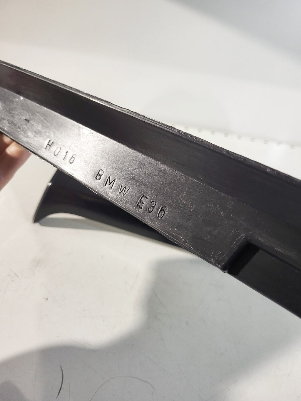 BMW E36 Eye Shadows Long Version EYEBROWS