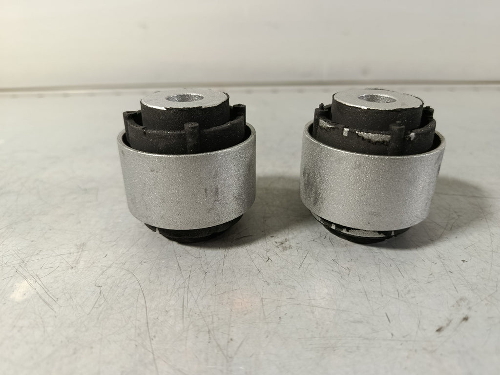 BMW e92 325i Rubber Mounting 33326763092 LEMFÖRDER 30582 01 2pc