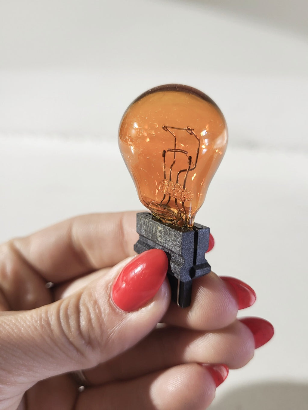 BMW E53 Bulb yellow S8 WEDGE 3757AK 63217164760