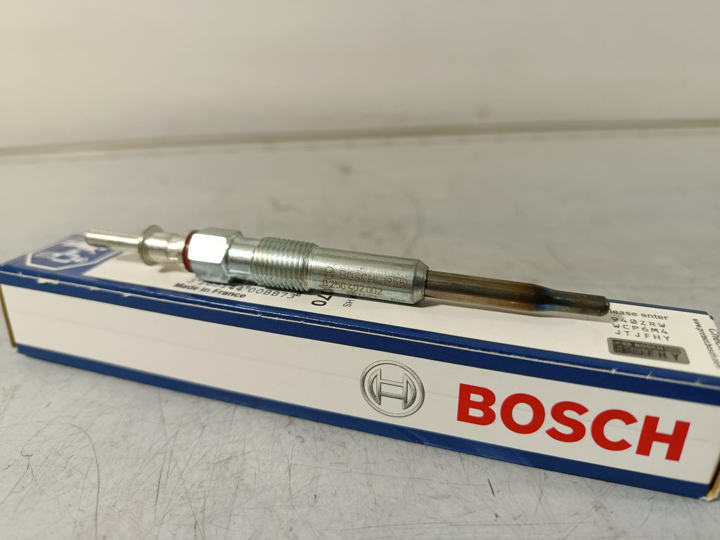 BMW Glow plug 12237786869 BOSCH 0 250 402 002 1pc