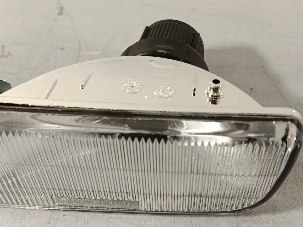 BMW E36 Fog lights left/ right 63178357389 63178357390 63178357397 63178357398