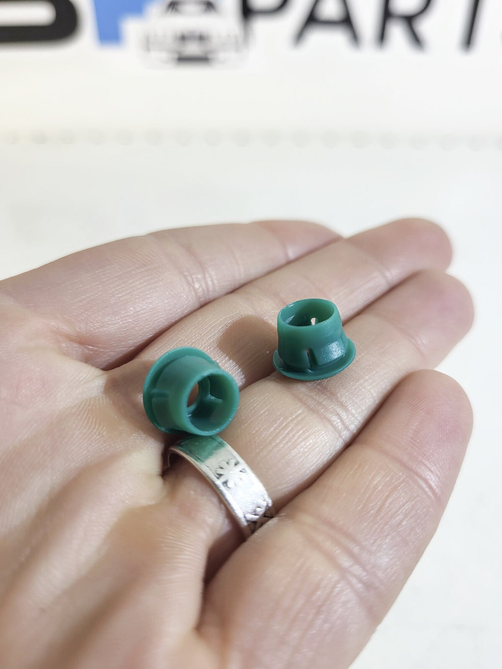 BMW Grommet 1psc, green D=9,1MM 51711932996