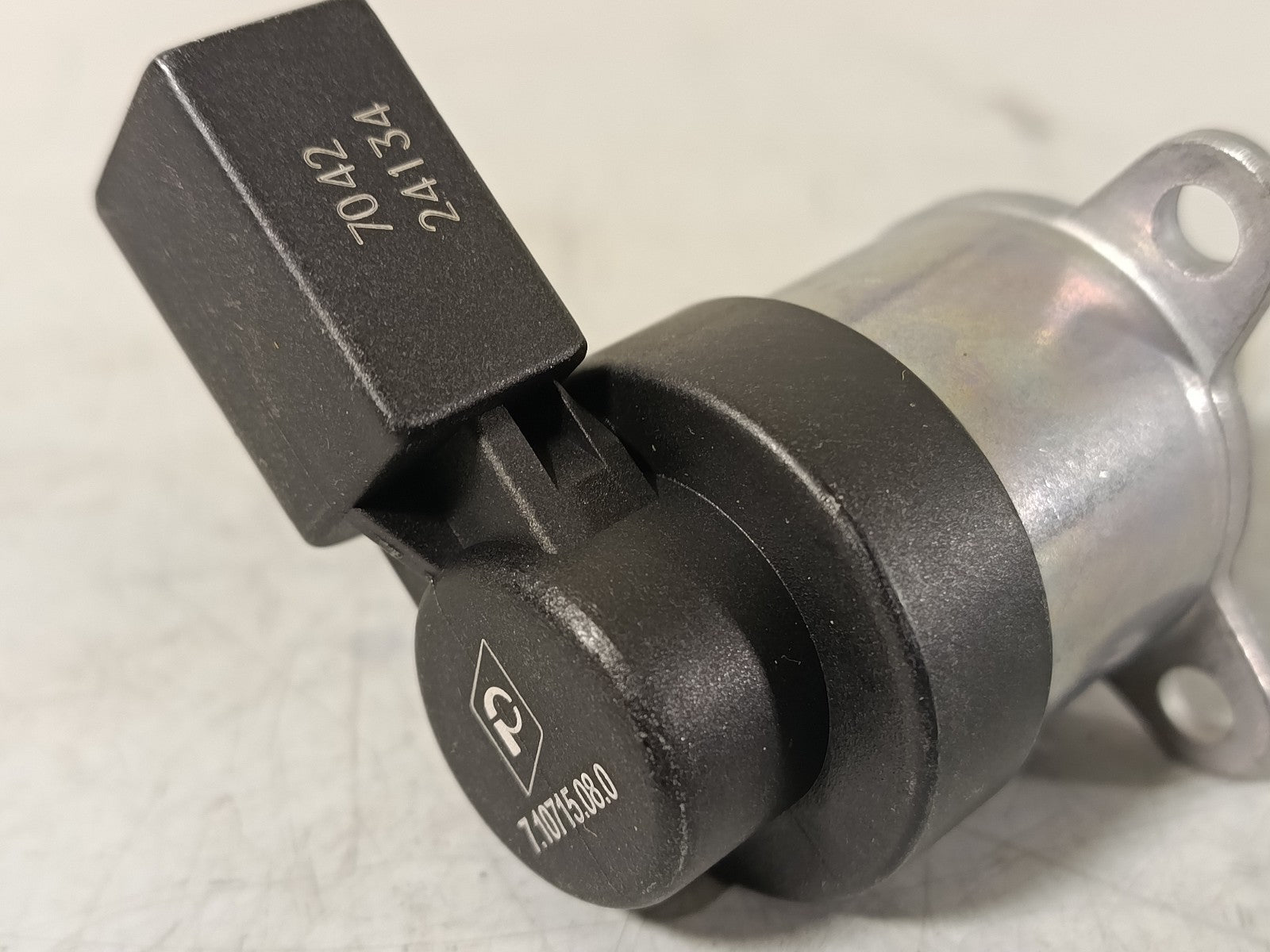 BMW 13517787186 Flow-control valve PIERBURG 7.10715.08.0