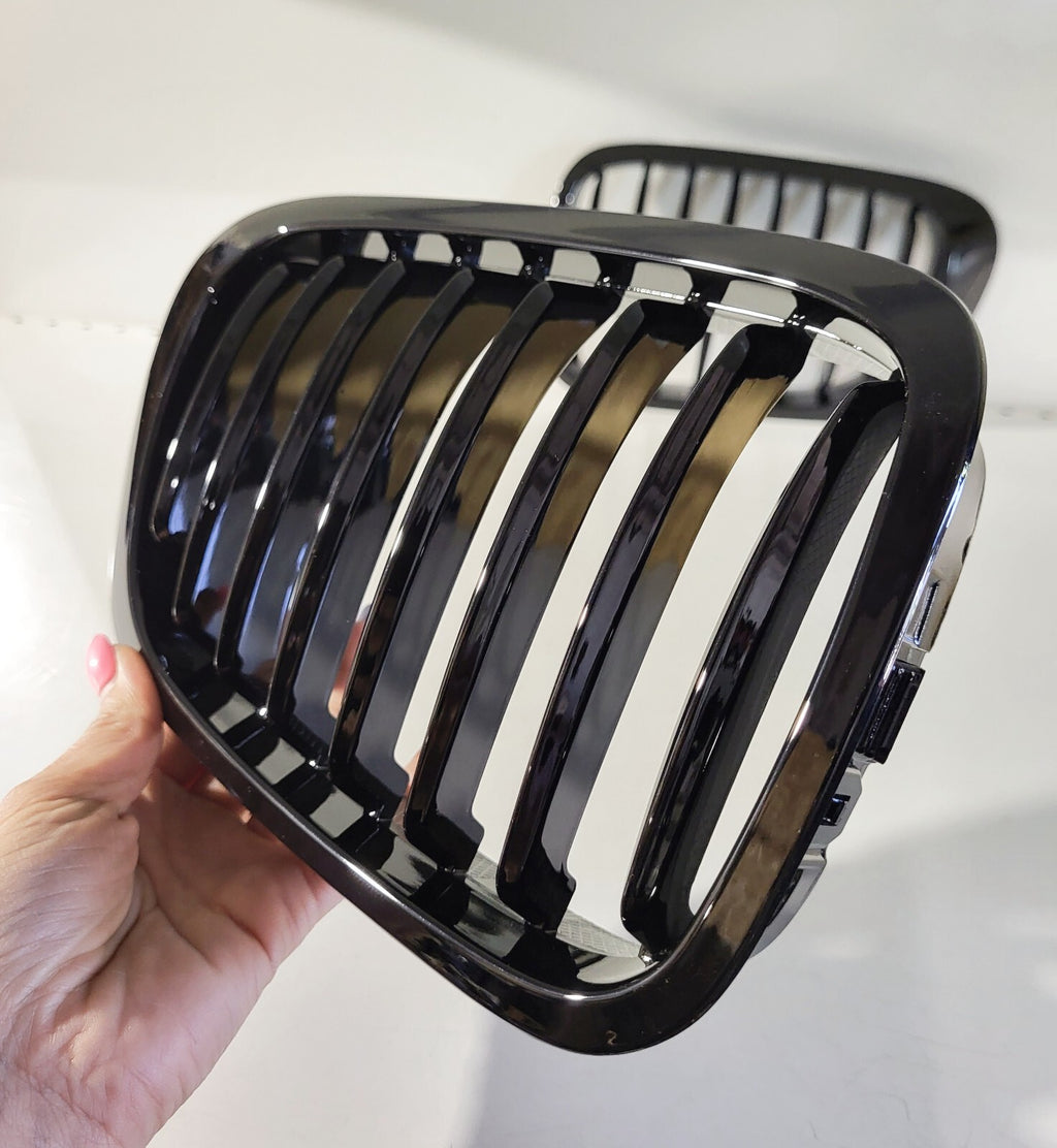 BMW E46 Coupe front grille high gloss black, not oem