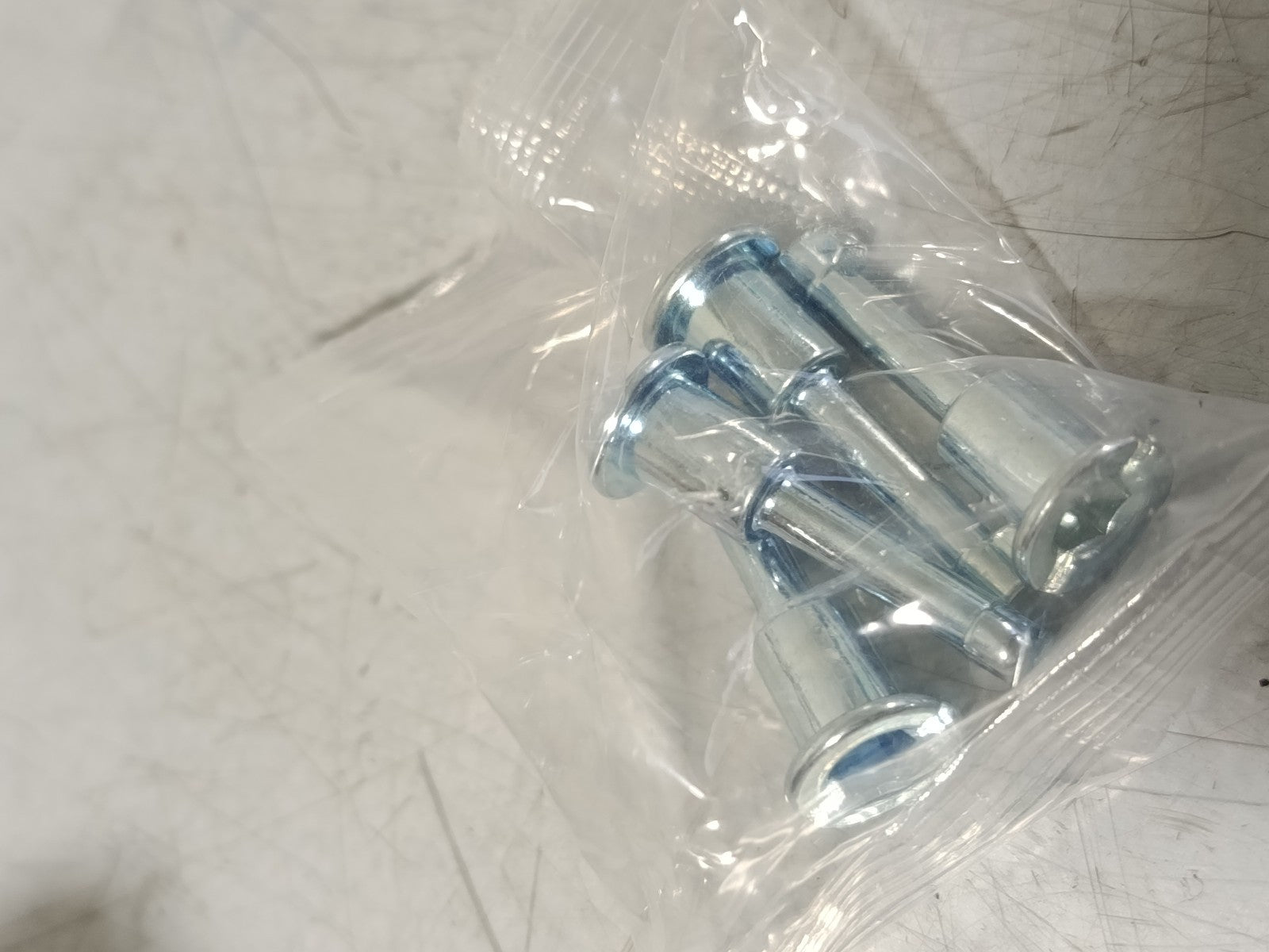 BMW e92 325i Repair kit springs 34410410823 QUICK BRAKE 105-0801