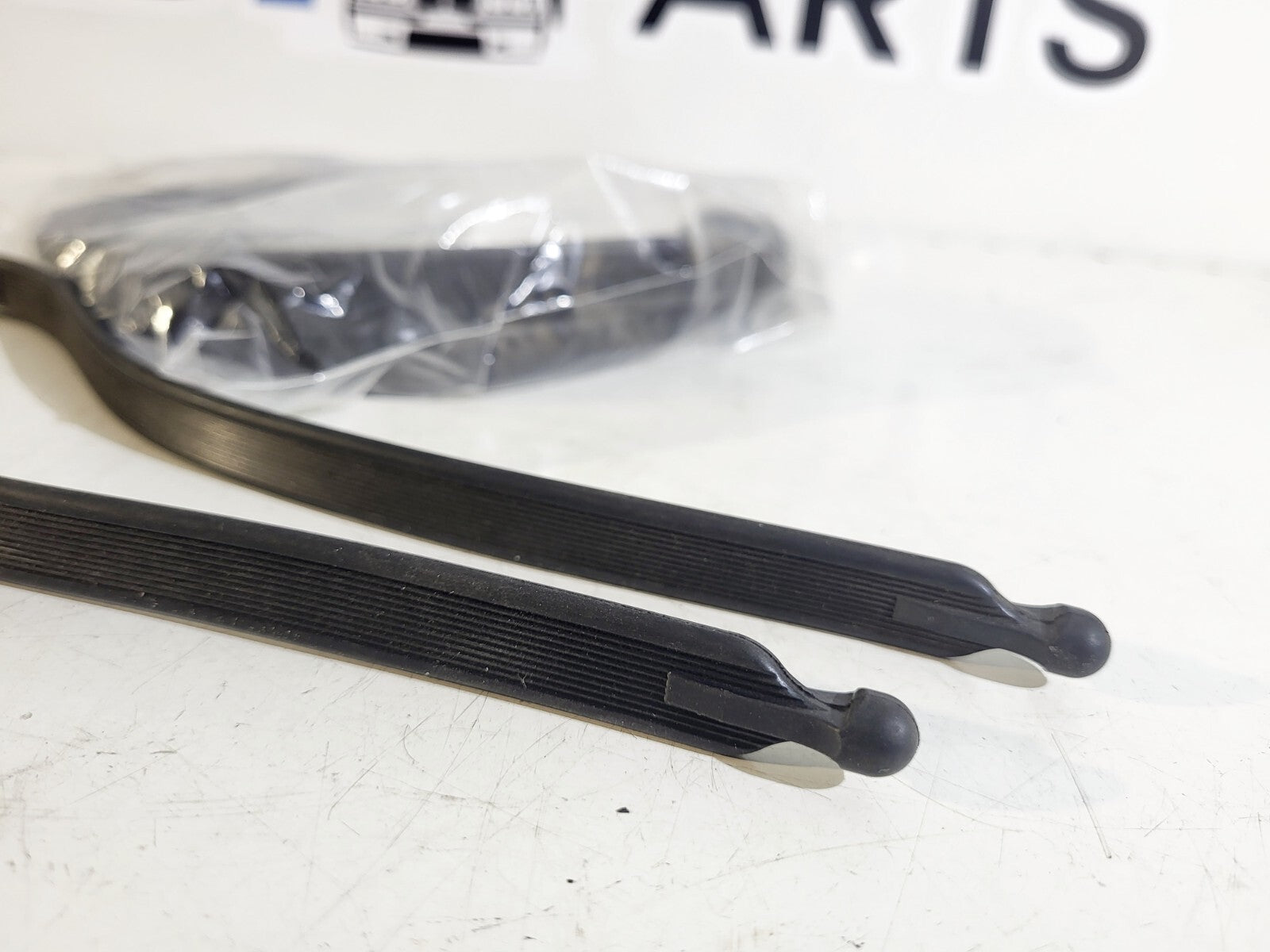 BMW rubber clamp, black L=590mm 51478136450 1pc