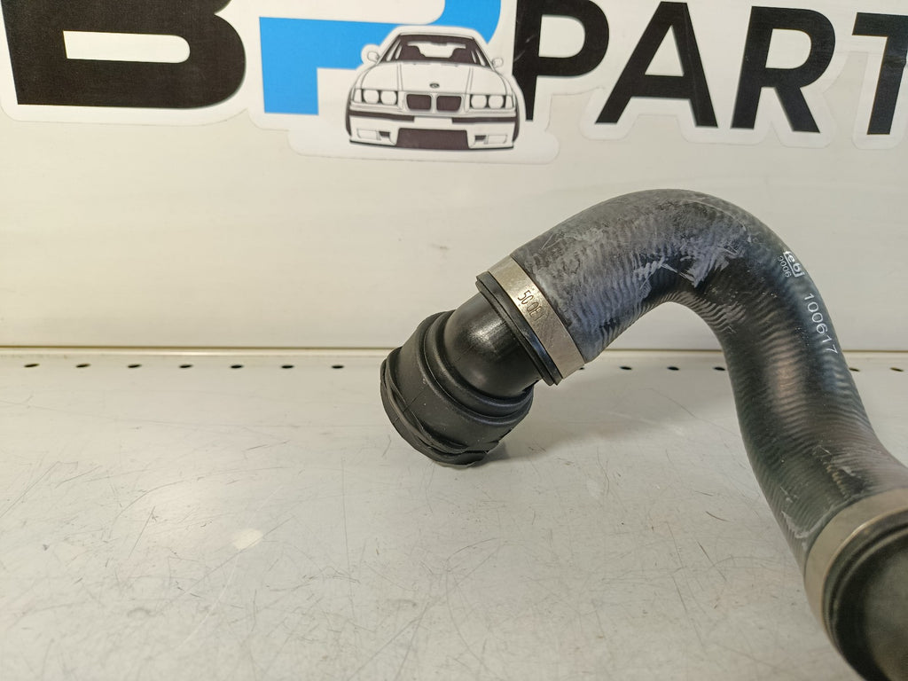 BMW e92 325i Hose from radiator bottom - thermostat 17127564478 FEBI BILSTEIN