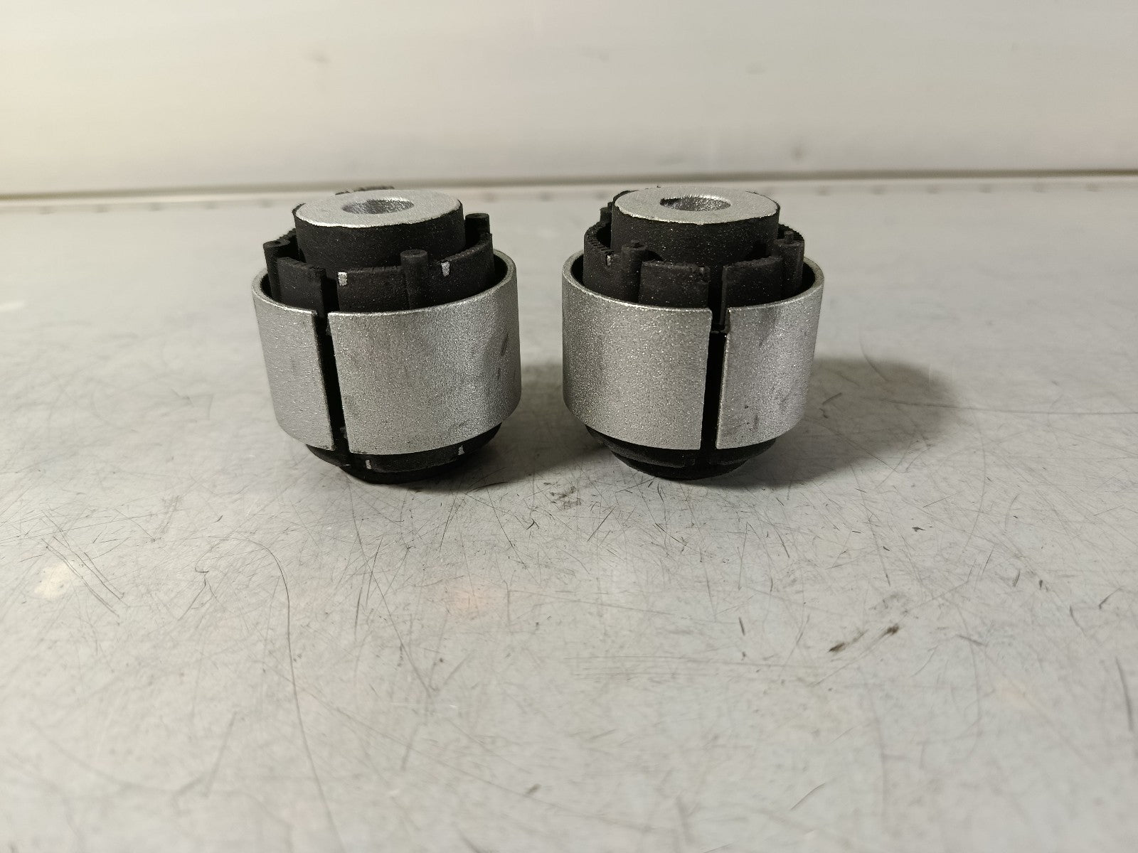BMW e92 325i Rubber Mounting 33326763092 LEMFÖRDER 30582 01 2pc