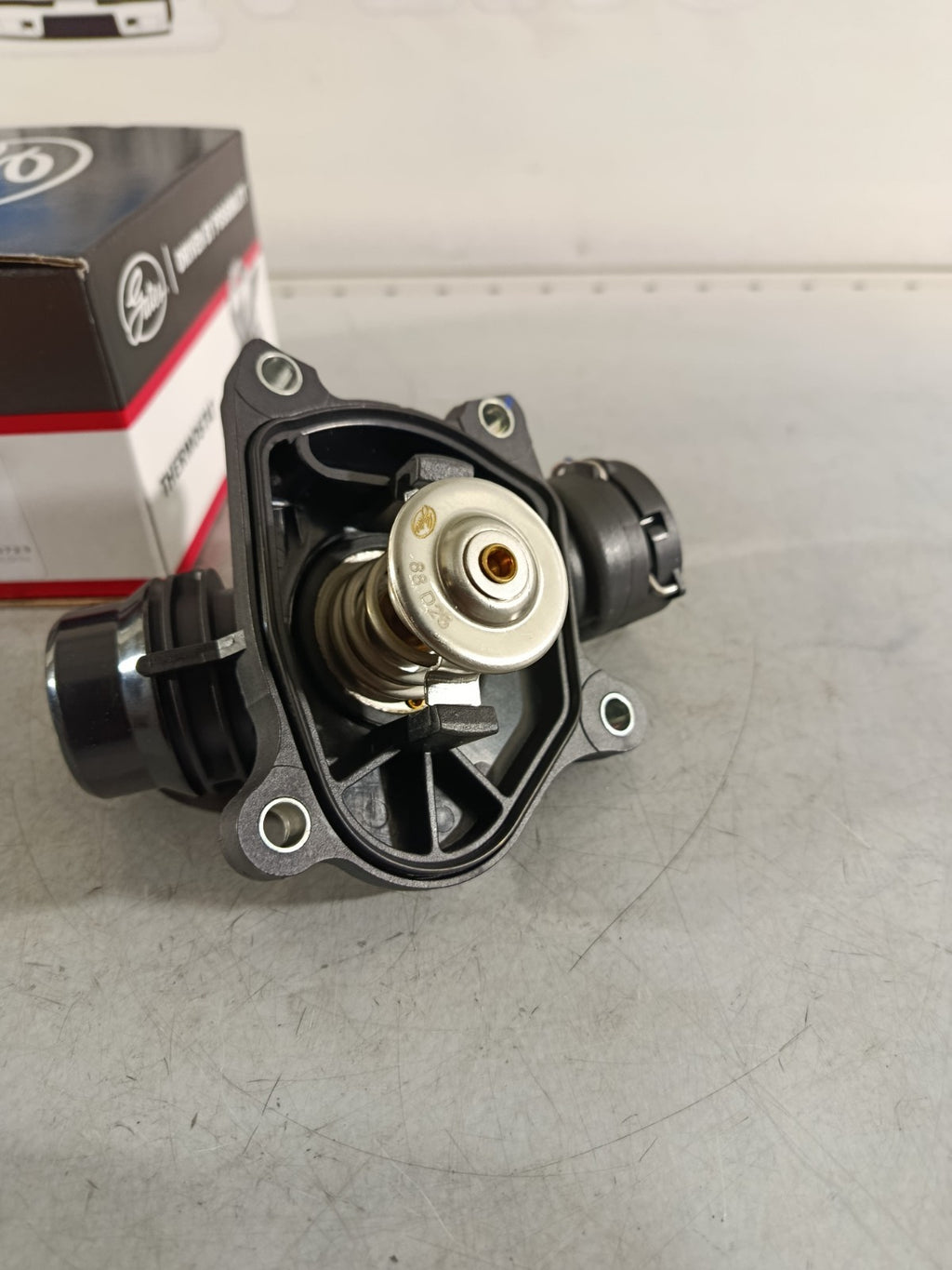BMW 11517789014 Gates TH35488G1 Thermostat
