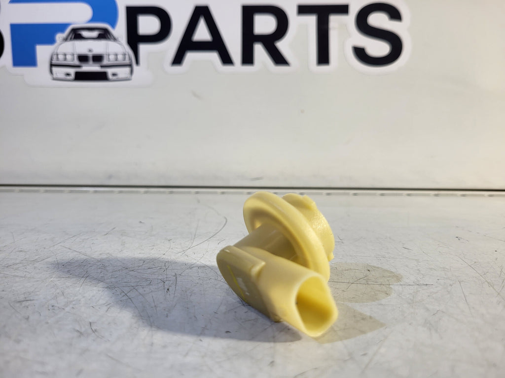 BMW E46 PFL Bulb socket 1pc 63138380211