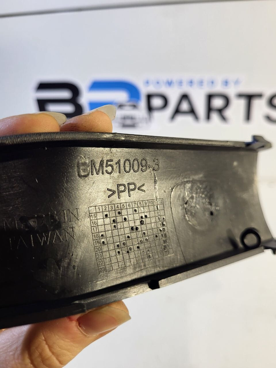 BMW E36 Cover M TECHNIC 51112265639