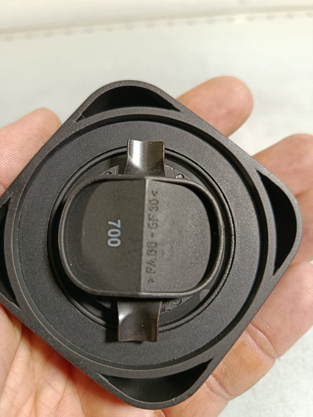 BMW Cap For Oil Filter 11127509328 BP ADJ139903
