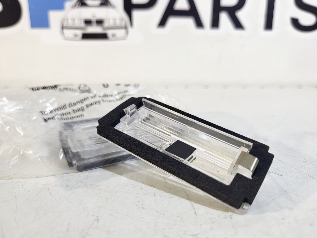 BMW E46 Lens f registration plate illumination 1 pc 51138236269