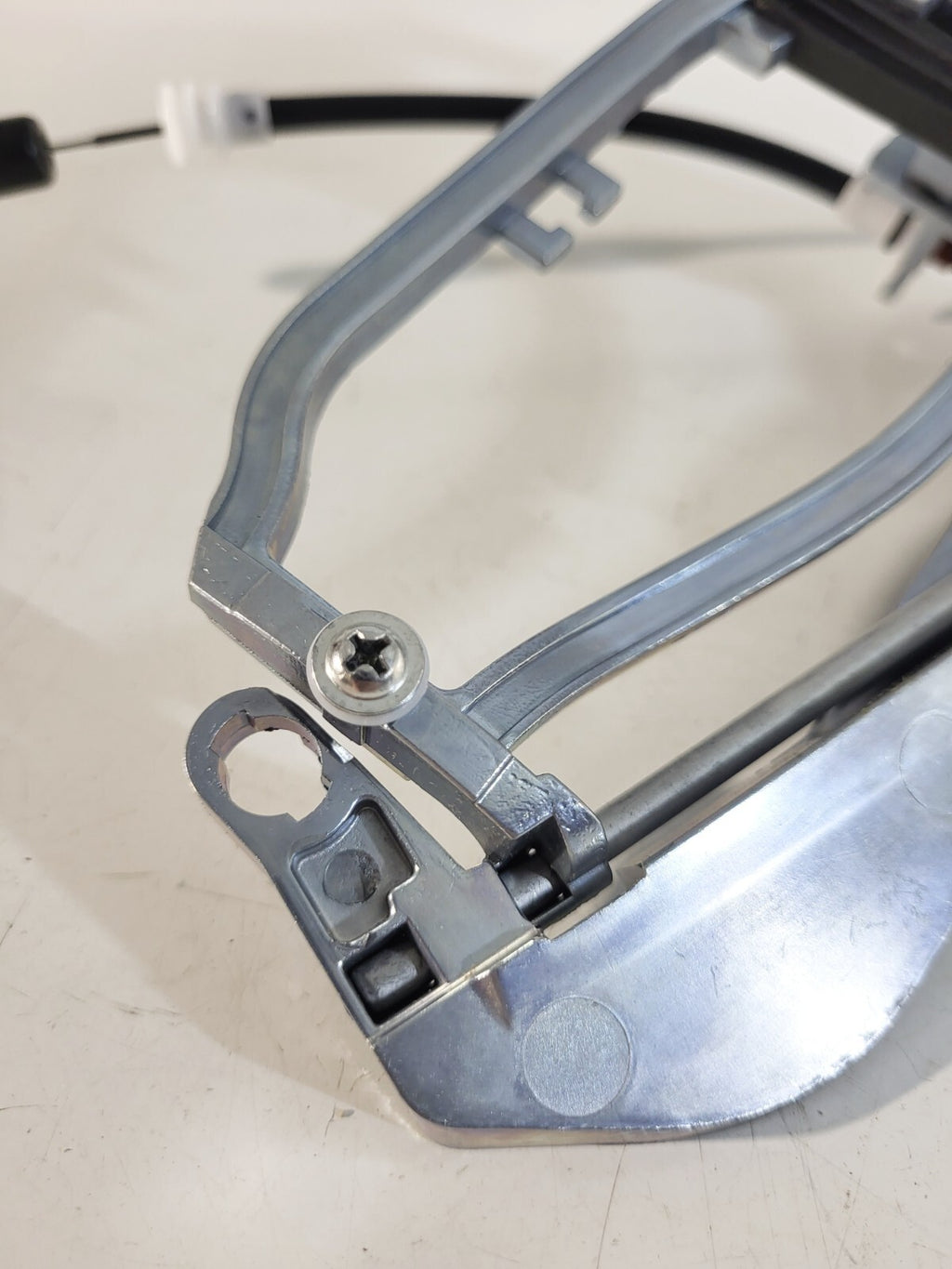 BMW E53 Carrier, outside door handle, rear right 51228243636