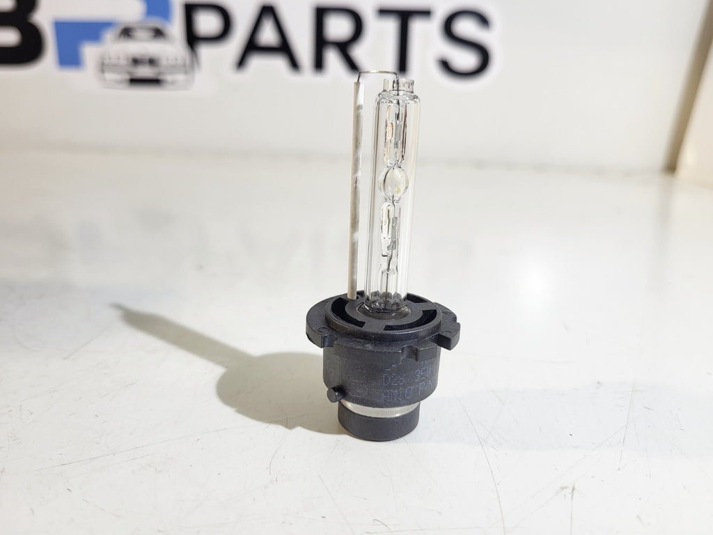 BMW E46 E60 E61 Bulb Xenon light D2S 6000K 1 psc 07119904790
