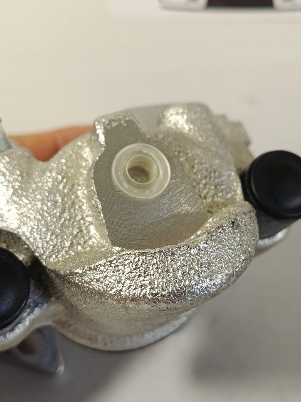 BMW e65 rear Caliper housing right 34216753674 YSPARTS YS-BC1738