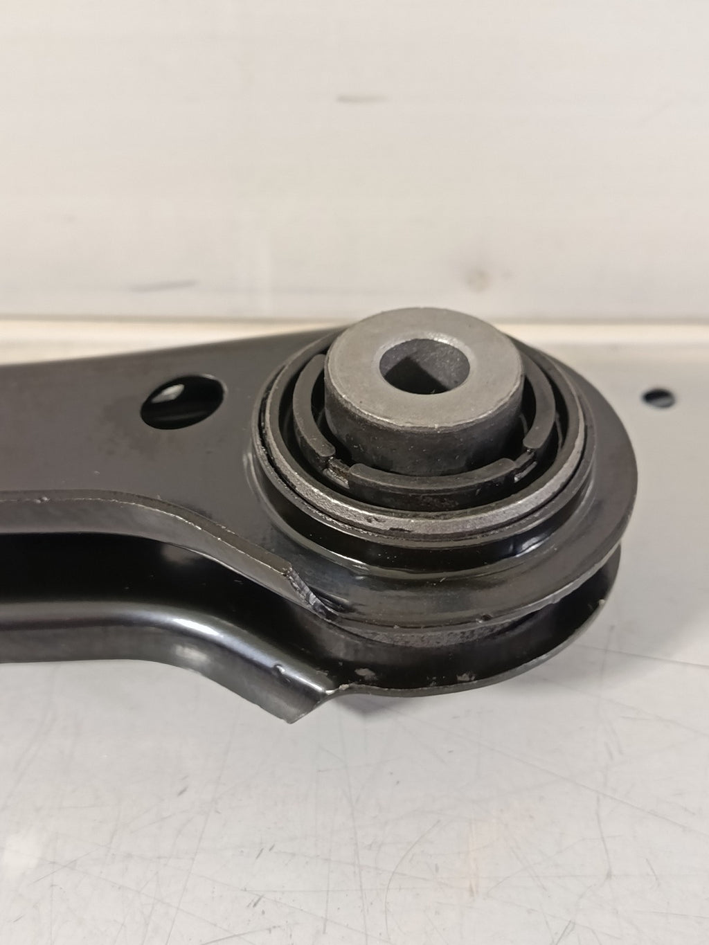 BMW e92 325i rear control arm, right 33322406288 DENCKERMANN D120737