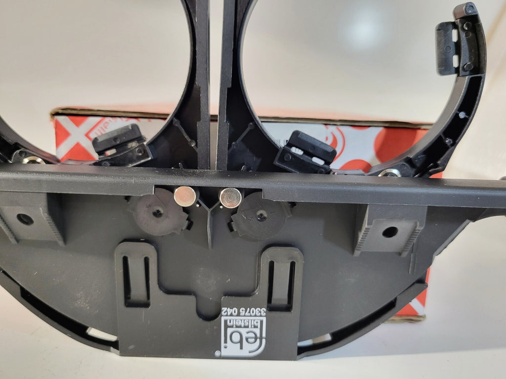 BMW E39 Front CAN holder 51168190205