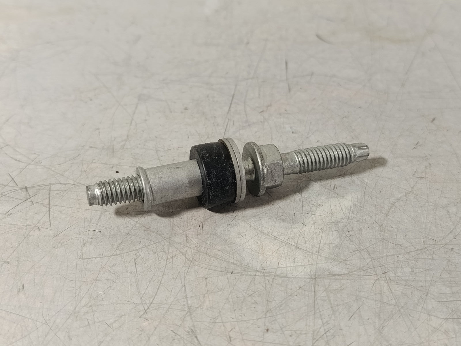 BMW E65 M57N2 M57N Cylinder head cover Injector bolt 11120036237 ELRING setof 12