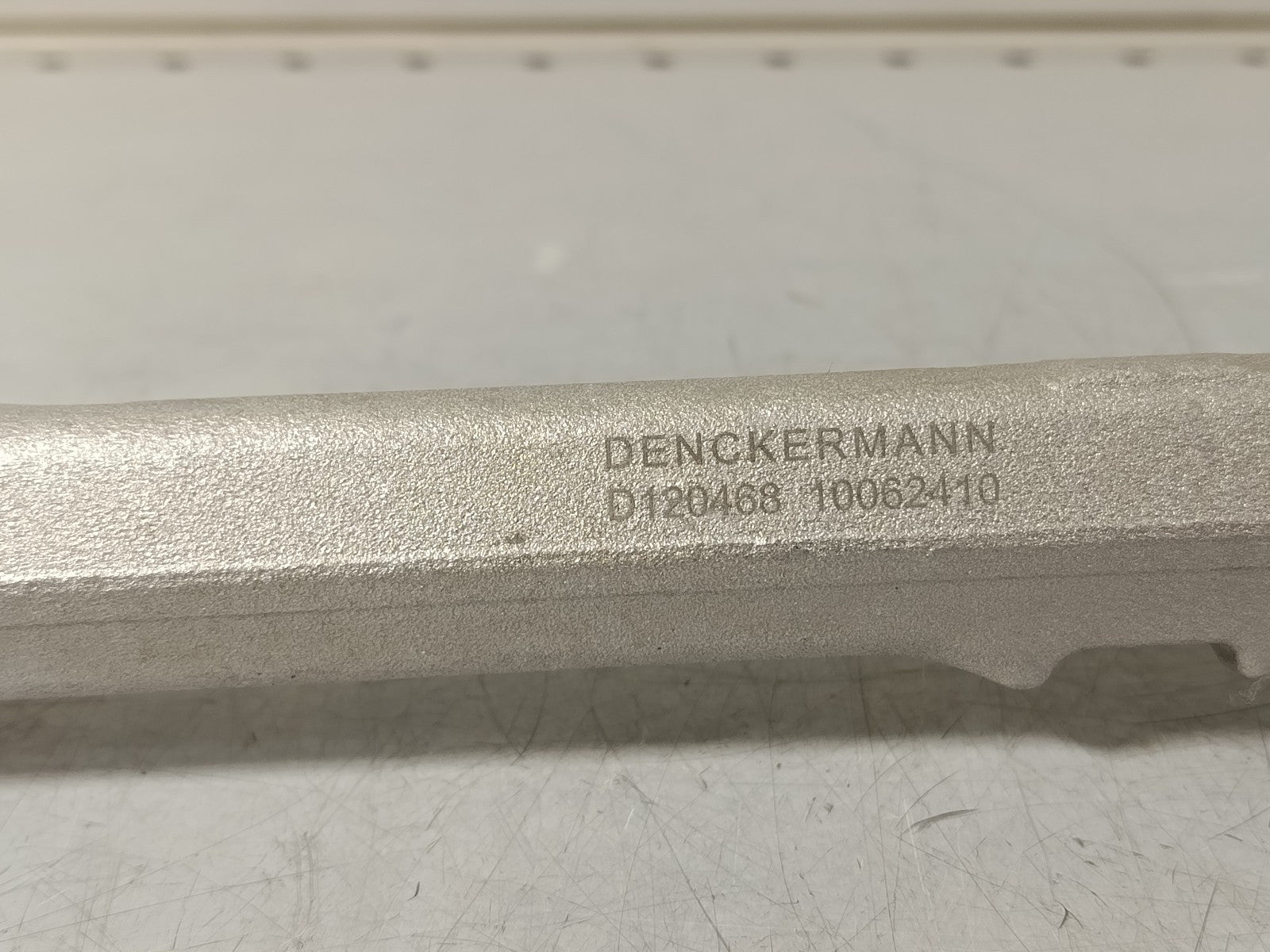 BMW 1 Series E87, wishbone, left 31122405859 DENCKERMANN D120468