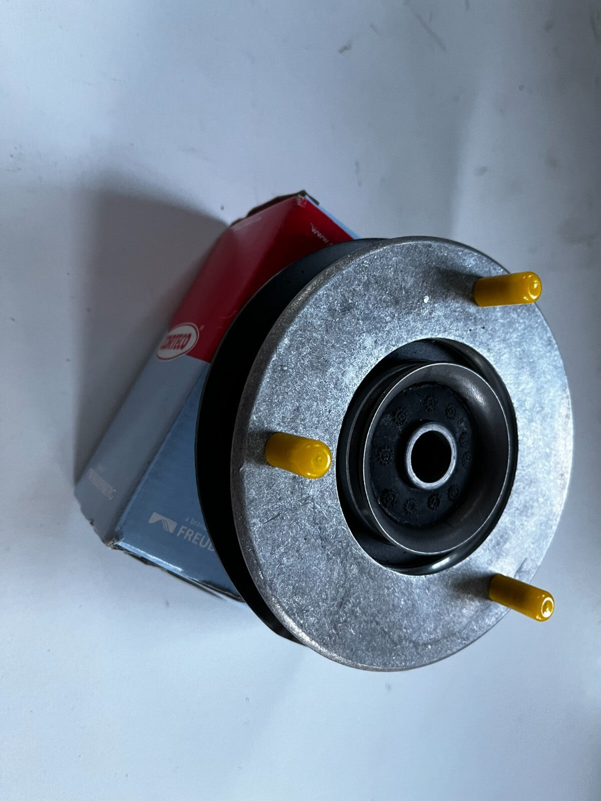 BMW E34 Guide support 31331139437