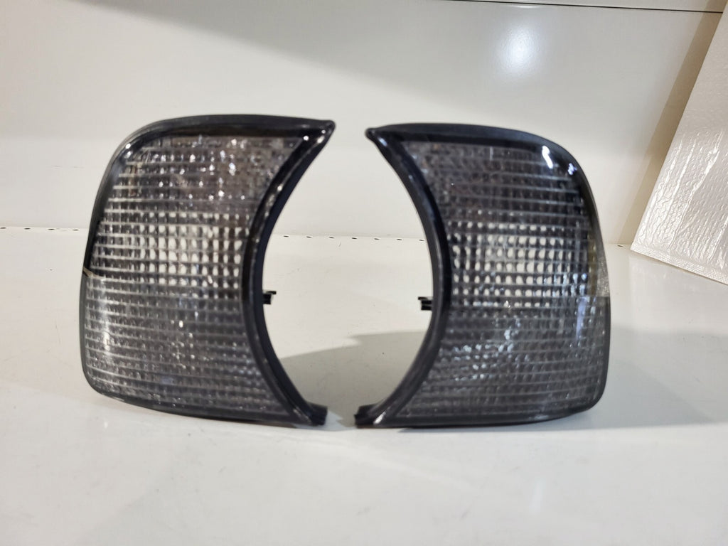 BMW E34  Left, right  turn indicator, smoked 63131384033 63131384034