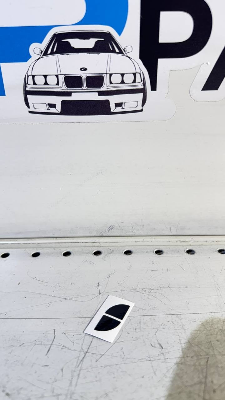 Black Emblem Sticker Set (1x, Fits 19mm) for Wheel Center Cap – High Quality