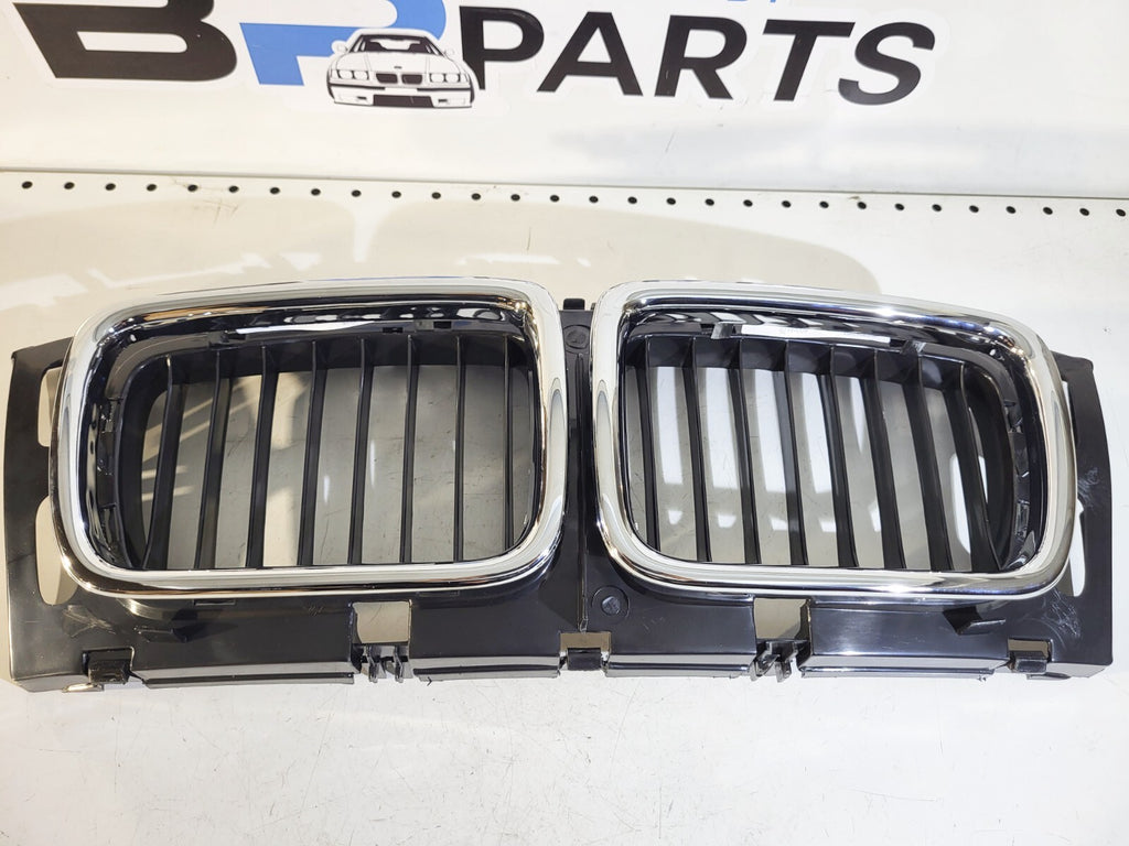 BMW E34 Set of Grille and Decorative frames 51138148727 51138148726 51138148725