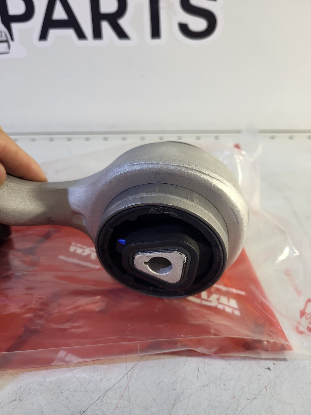 BMW 1 Series E81 Repair set for radius rod, left 31122405861 JTC1028