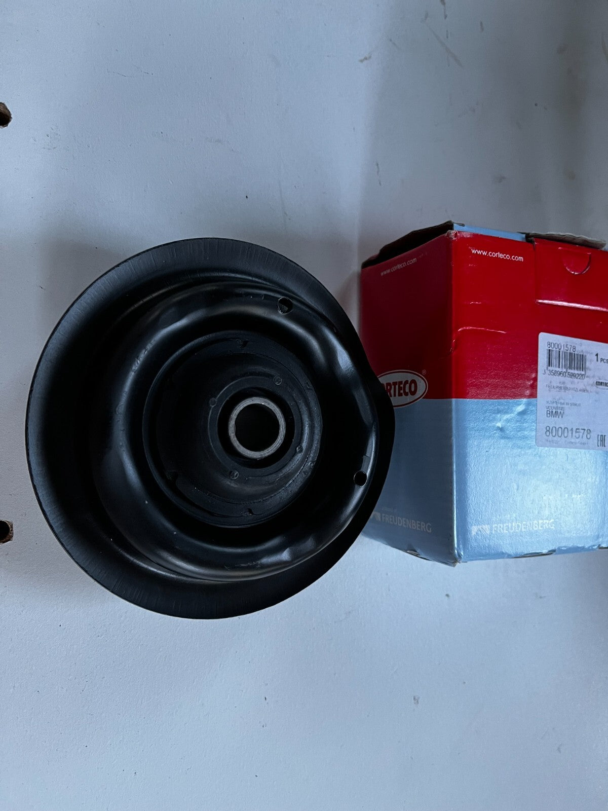 BMW E34 Guide support 31331139437