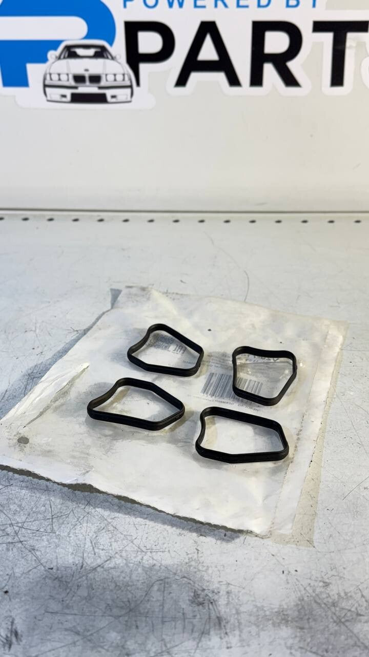 1Psc BMW E36, E34 Gasket for Thermostat Housing  (VAICO) V20-7148 11531740437