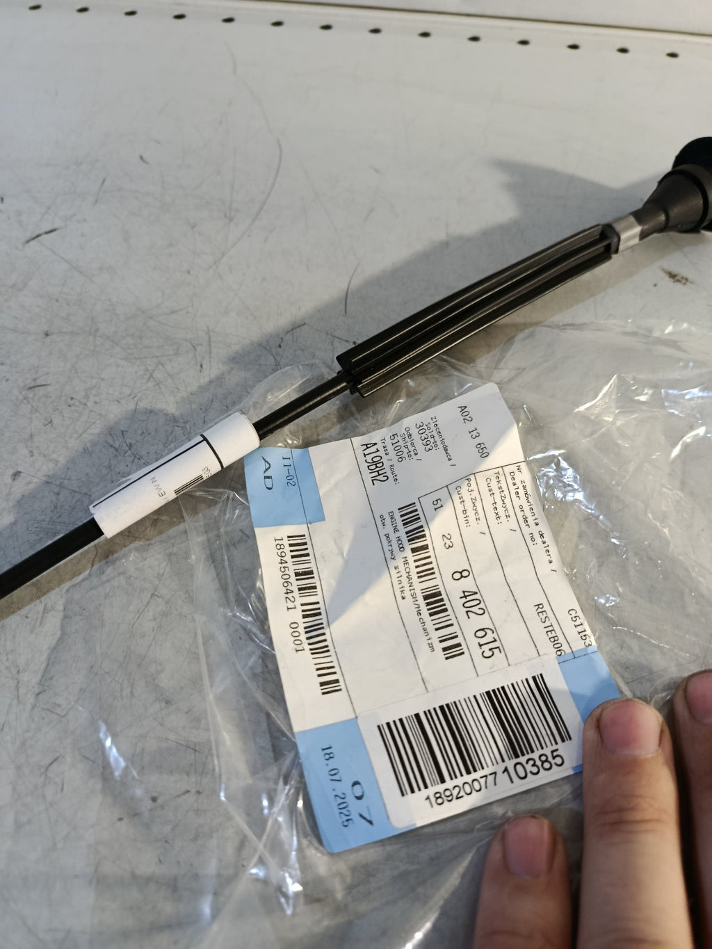 2000-2006 BMW X5 - HOOD Latch Release Cable 8402615 E53 SERIES Genuine Black OEM