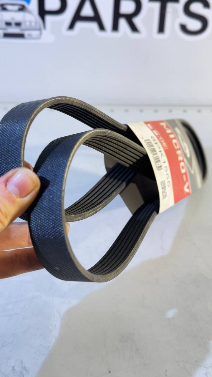 BMW E34, E36, E39 Ribbed V-Belt (Gates) 6PK1555 11281437929