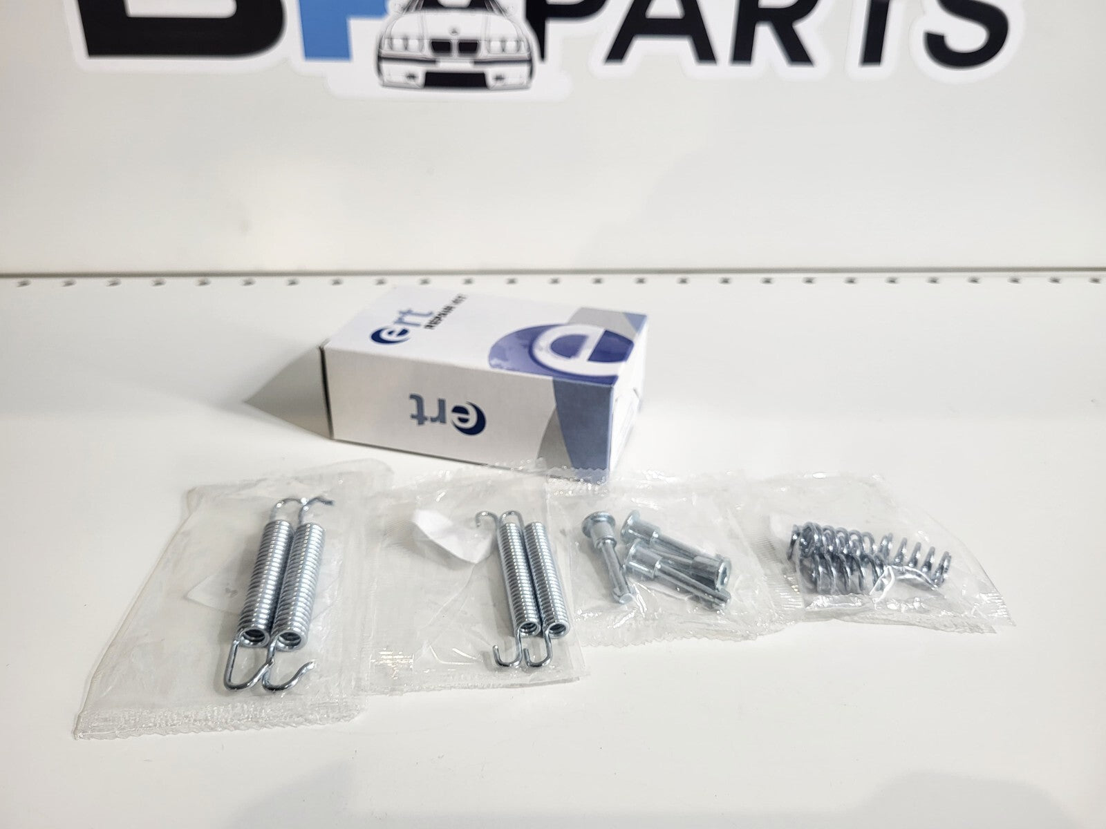 BMW E34 E36 E39 E28 E38 E32 Repair kit springs 34410304724