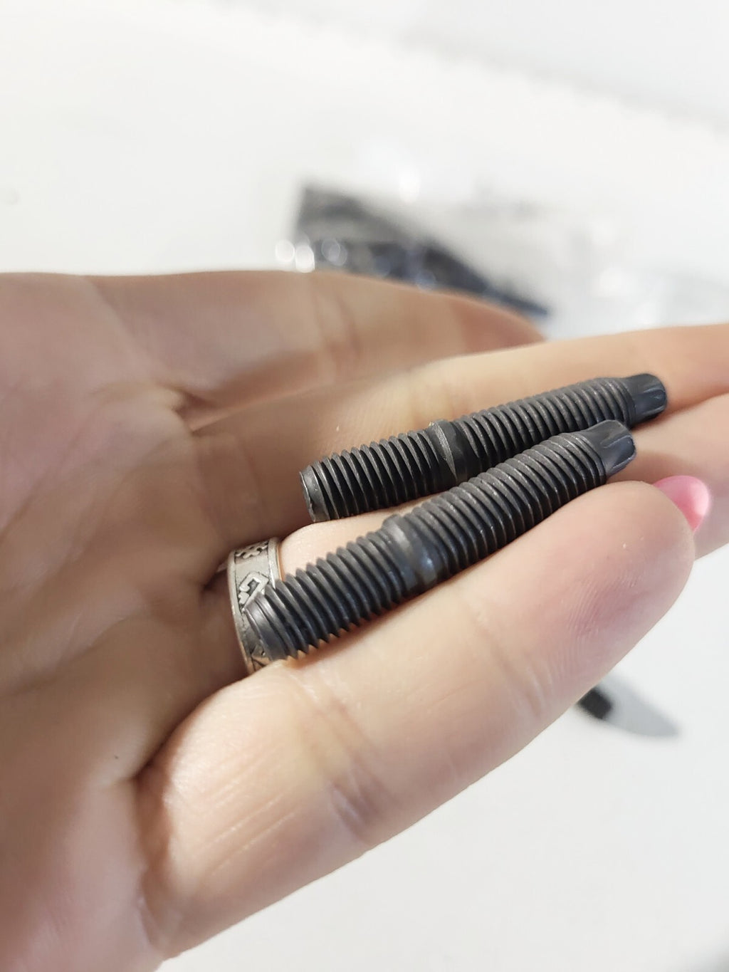 BMW ASA-stud bolt M7X39MM 11127593376 16pcs