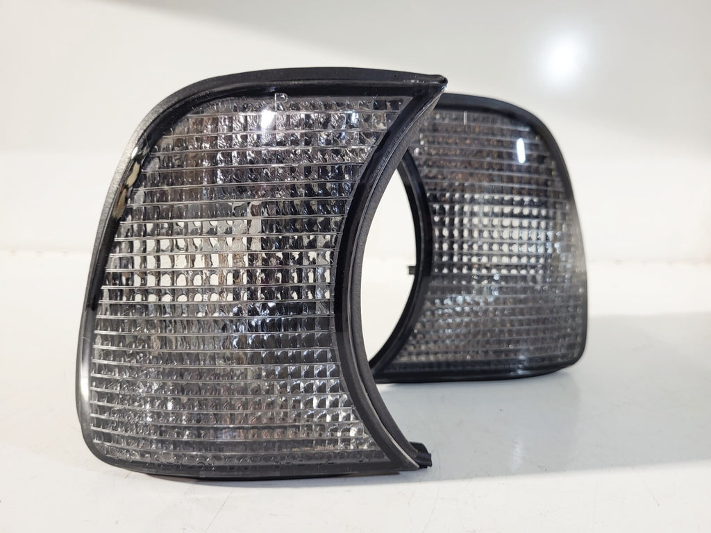 BMW E34  Left, right  turn indicator, smoked 63131384033 63131384034