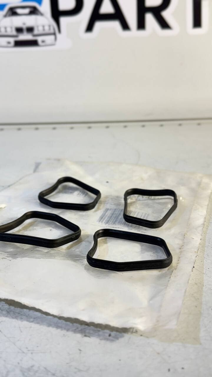 1Psc BMW E36, E34 Gasket for Thermostat Housing  (VAICO) V20-7148 11531740437