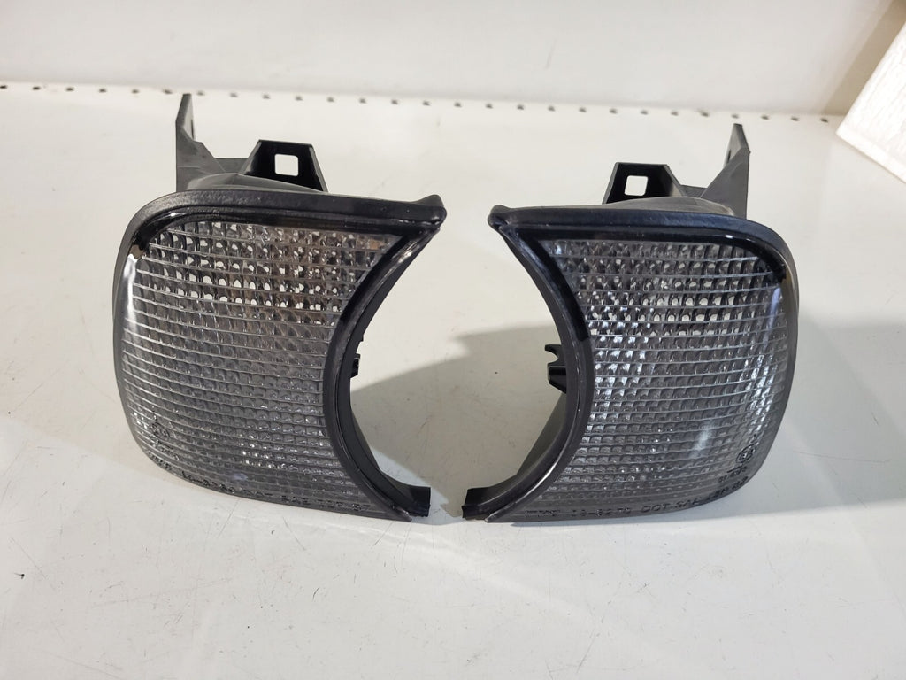 BMW E34  Left, right  turn indicator, smoked 63131384033 63131384034