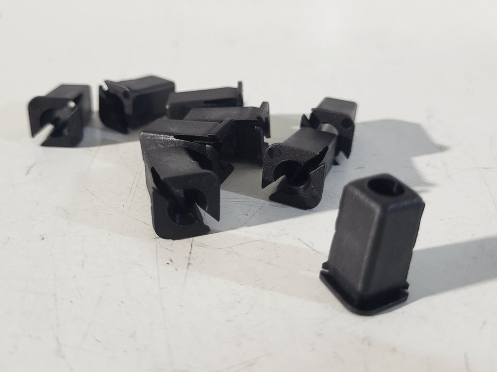 1PSC BMW E81 E88 E87 E82 E30 E36 E46 E90 E91 E92 E93 Expanding nut 64121379221