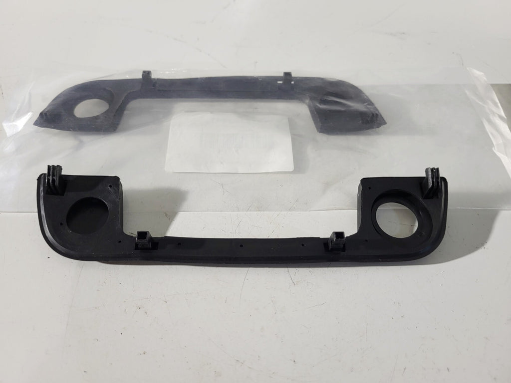 BMW E34 E36 Covering front left 51218122441  1psc