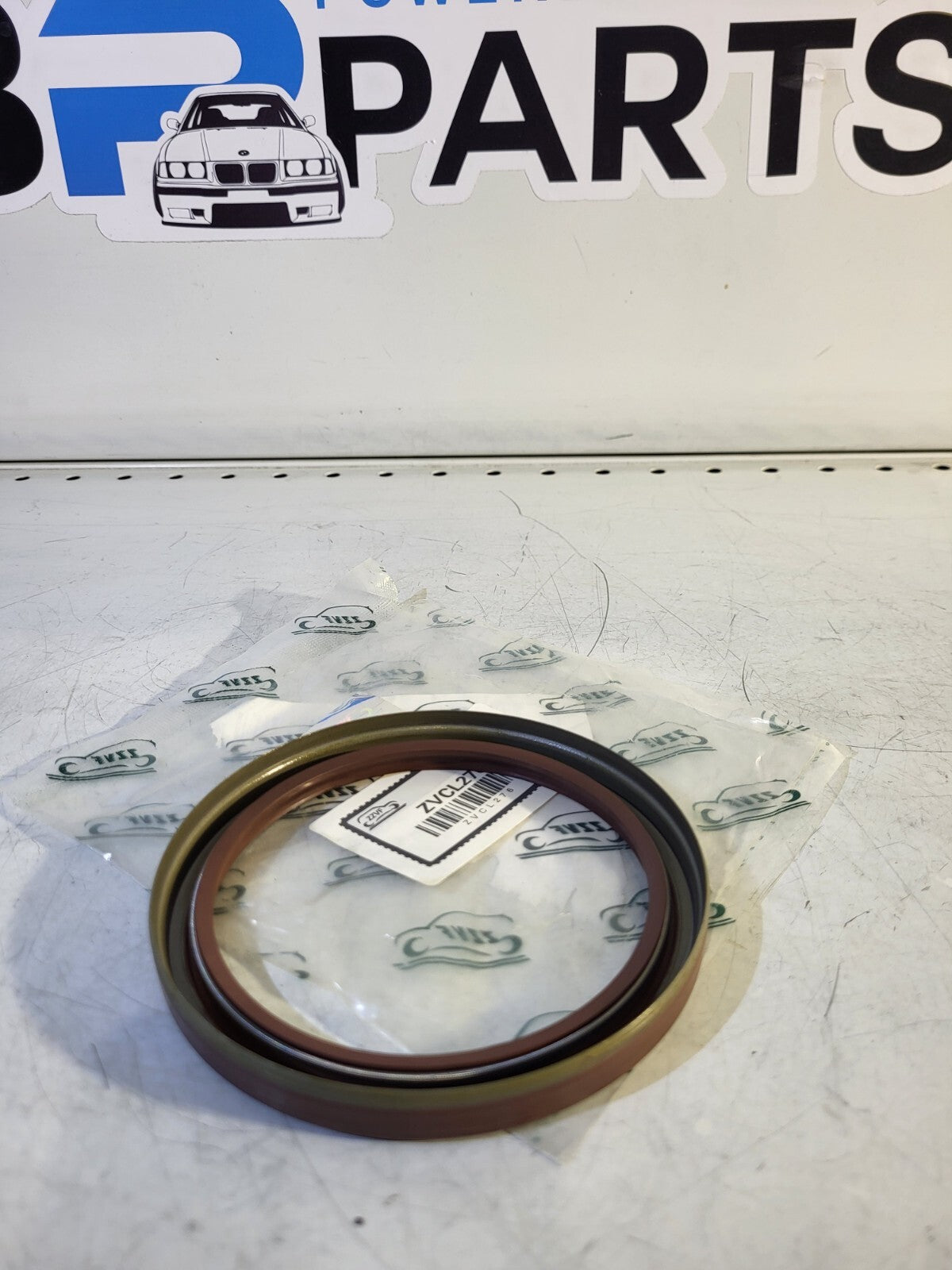 BMW E30 E36 E46 E39 Shaft seal (90X110X12) 11142249533 ZVCL276