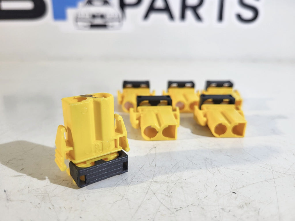 BMW E32 E34 E24 Plug housing 1 psc 61131378403