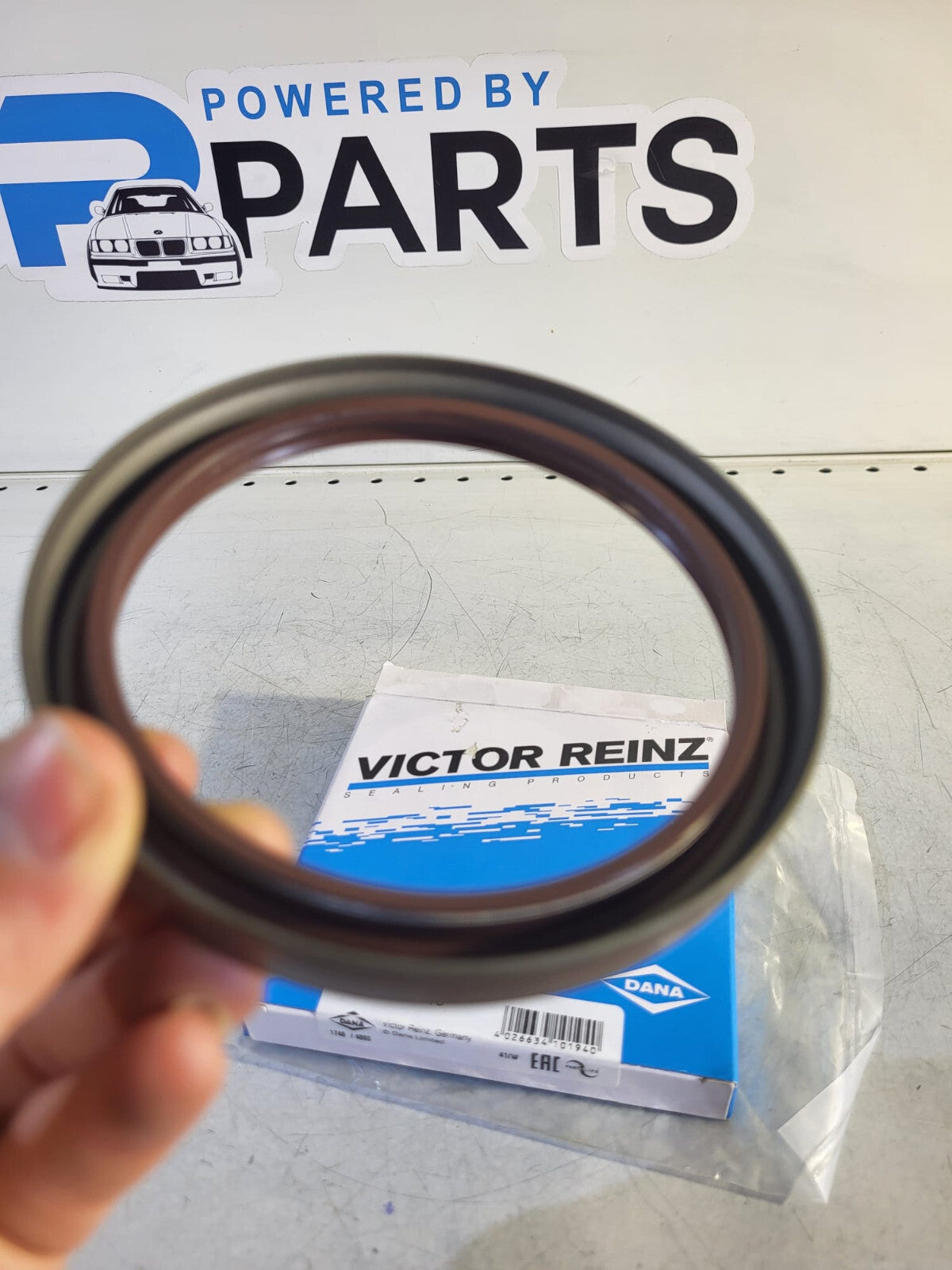 BMW E30 E36 E46 E39 Shaft seal (90X110X12) 11142249533 81-20745-40