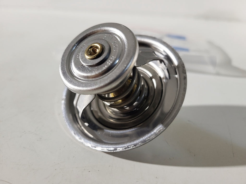 BMW E30 E36 E34 Thermostat 11537511580