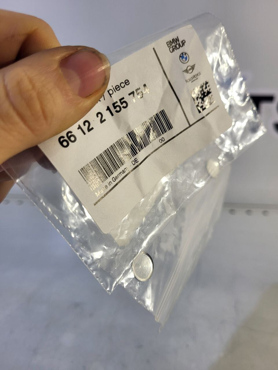 1PSC BMW KEY EMBLEM 66122155754