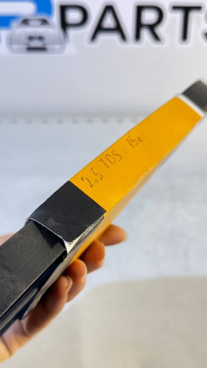 BMW E34, E36, E39 Ribbed V-Belt (Continental) 5PK1815 11282244179